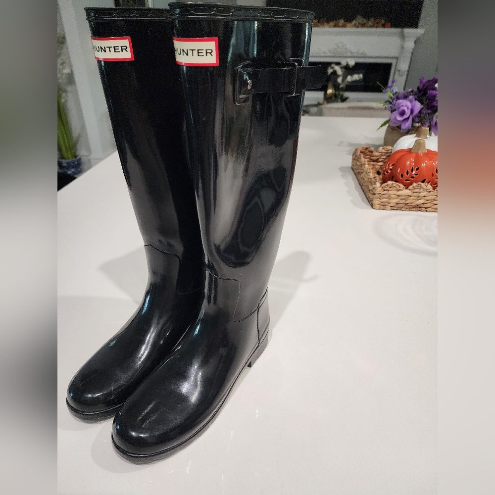 Hunter Glossy Black Women's Rain Boots